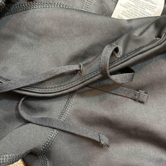 Ladies Nike Dri-Fit Black Full Length Leggings with Mesh Inserts on Back Size XS - Picture 8 of 11